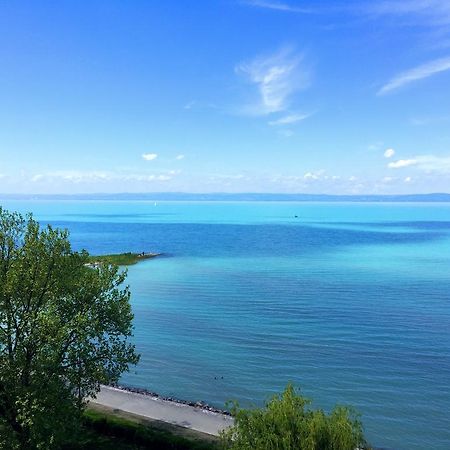 Club 218 Wellness Petra Apartman Siofok Bagian luar foto
